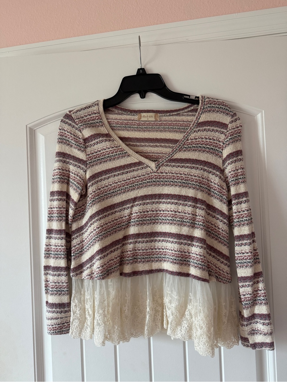 Altar'd State Cream and Mauve Striped V-Neck Lightweight Sweater with Lace Hem